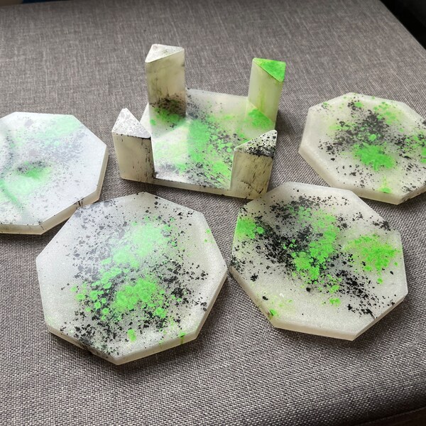 Green black white splat coaster set