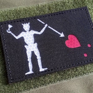 Blackbeard Jolly Roger Ukrainian Private Security Occult Patch Volunteer Satanic Contractor Russian Pirate Ukraine PMC DEVGRU