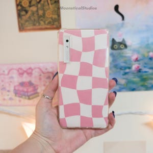 Aesthetic Pink Checkers Boox Palma Insert | E-Reader Background | Bohemian Hippie Cottagecore