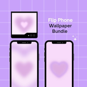 Puede incluir: Un conjunto de tres fondos de pantalla para teléfono con un corazón rosa borroso sobre un fondo morado claro. El texto "Flip Phone Wallpaper Bundle" se muestra encima de los teléfonos.