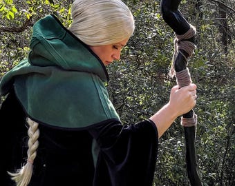 Medieval Fantasy Hooded Cloak – Fleece Elven Shoulder Cape for LARP, Renaissance Fair, Witch or Mage Costume, Unisex Cosplay Hood