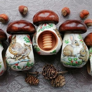 Holz Nussknacker Pilz Montessori Holzspielzeug mit Tierbild