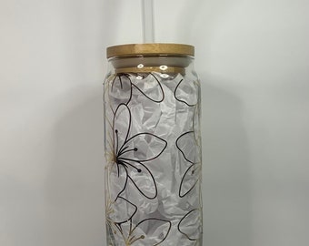 Golden Lily 20oz cup | Libbey Glass Coffee Cup | Soda Can Glass | Lily Cup | Iced Coffee Cup | Best Friend Gift | Birthday gift