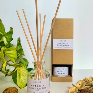 Diffusore a bastoncini da 50 ml / Ecologico / Profumazione per la casa di lunga durata / Profumi di oli essenziali e profumati / Regalo fatto a mano / Decorazione non tossica