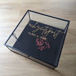 Aufkleber Hochzeitspost mit Personalisierung - Mit einem selbstklebendem Schriftzug die Hochzeitsbox selbst gestalten!