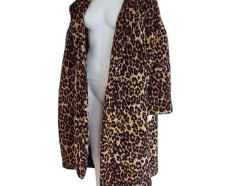 Patrick Kelly fabulous F/W 1989 quilted leopard print coat with tremendous volume worn by Naomi Campbell on the runway - 80s fashion