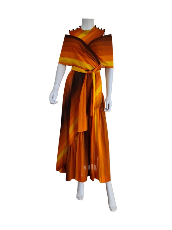 Balmain Boutique 70s long summer dress in a light… - image 4