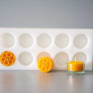 Tea light mold for 10 tealights (with honeycomb pattern)