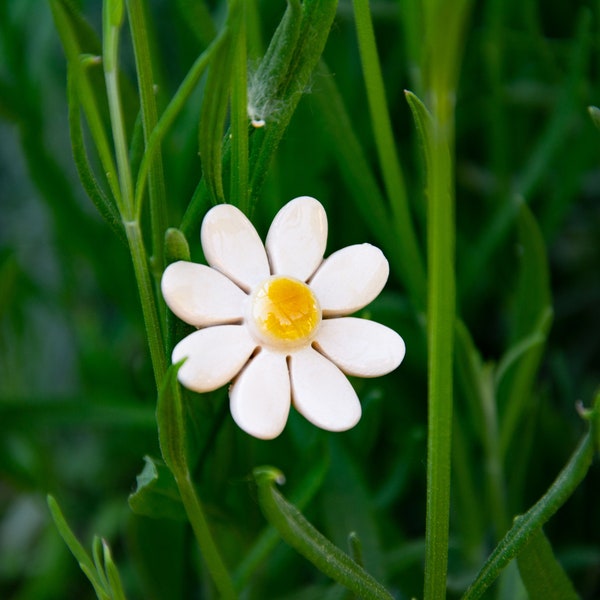 Keramikblume MARGERITE  (erhältlich in 6 verschiedenen Farben), Durchmesser Blüte: 3 cm