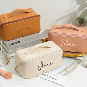 Personalised cosmetic bag with Name | custom makeup bag | personalized gift for her | personalised gift for bridesmaid | organiser