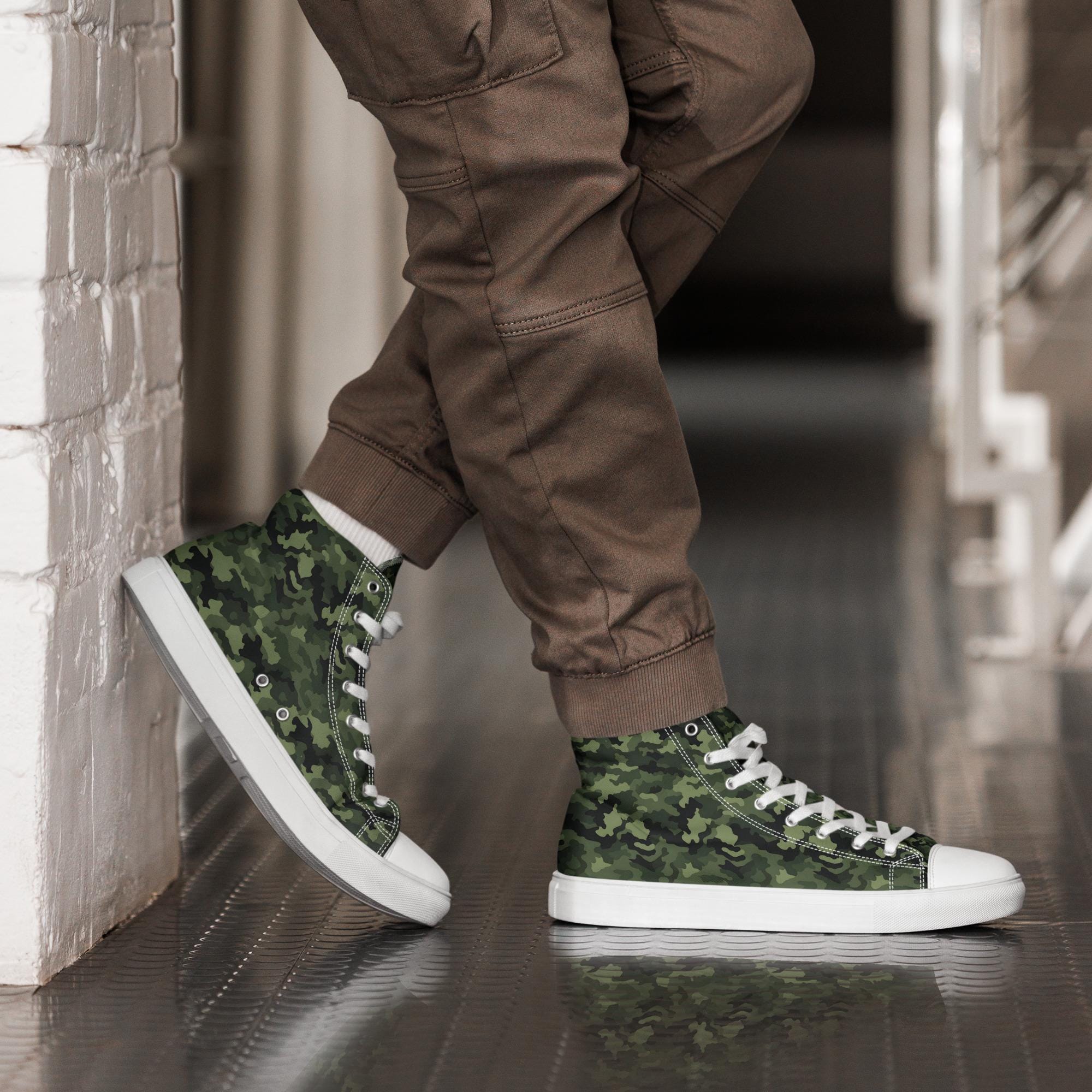 Camouflage Men display picture 3