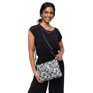 Camouflage Printed Crossbody Bag, All over Print Camo Aesthetic Bag, Everyday Bag, Makeup Purse, Zippered Cosmetic Bag, Gifts for Her