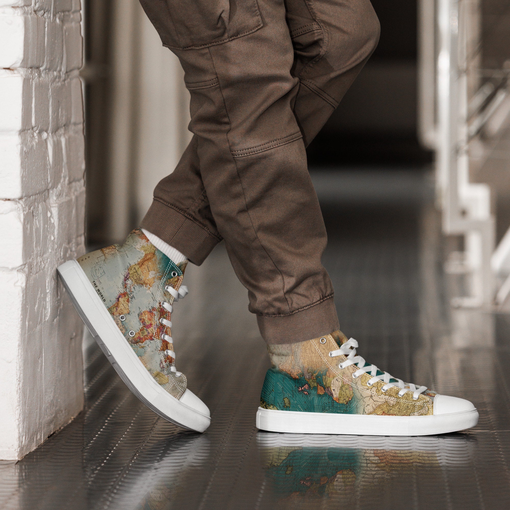 Vans‎ High Top Sneakers World Map Print Lace Up Casual Shoes SK8-HI Patchwork Floral - MJ Footwear main image 4