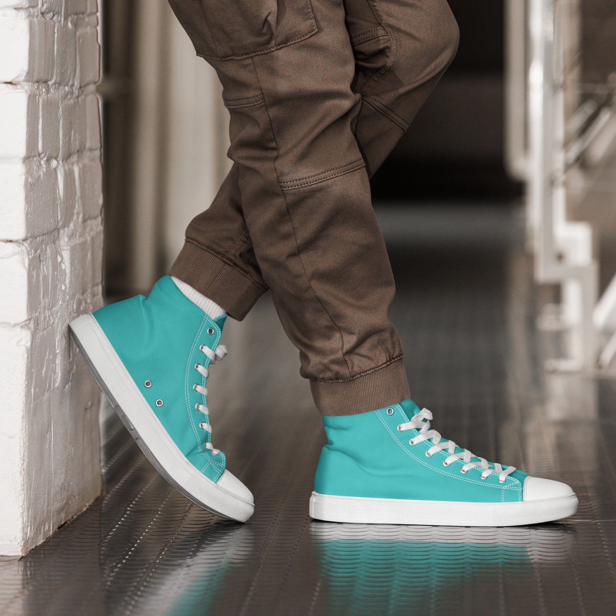 Solid Teal Printed Men