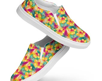 Hawaiian Flowers Printed Men's Canvas Shoes, Low-Top Comfy Botanical Shoes, Designer Aesthetic Slip-On Shoes, Men's Fashion, Gift for Him