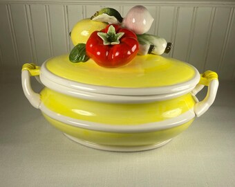 Vintage 60s 70s Yellow Ceramic Soup Tureen - Majolica Style Vegetable & Fruit Lid