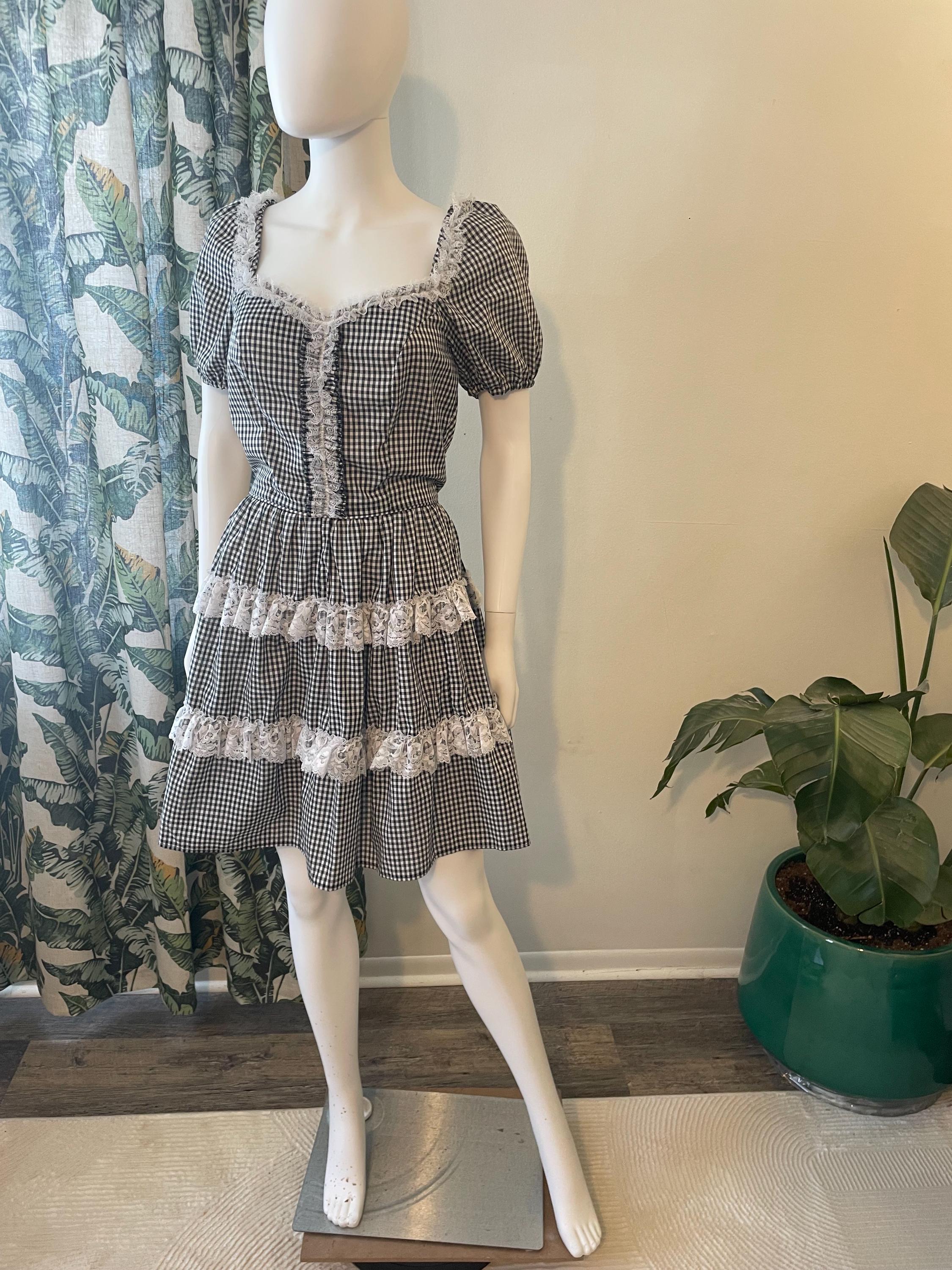 Kentucky Ruffles Patterns Vintage 70s Gingham Prairie Dress Sassy III Louisville, KY Kentucky ...
