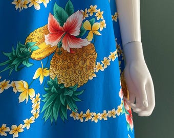 Vintage 60s 70s Hawaiian Muumuu Dress Retro Tropical Pineapples