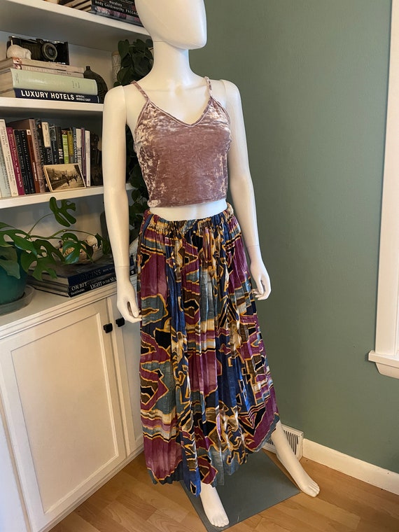 Bold Long Maxi Abstract Print 80s 90s Full Skirt T