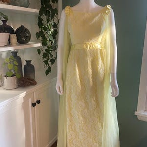 Breathtaking Midcentury Vintage 60s Lace Dress Chiffon Cape  Butter Yellow