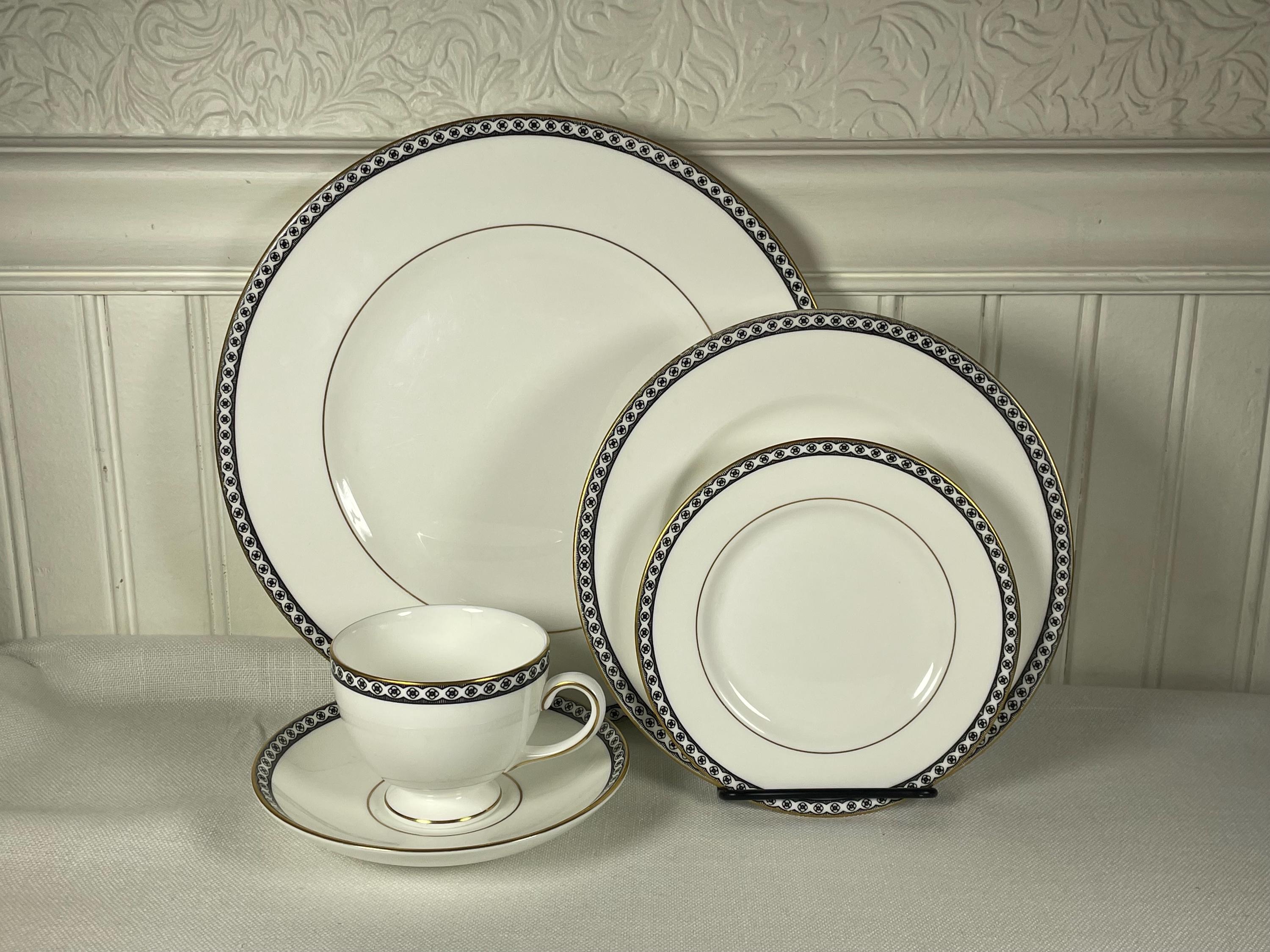 Wedgwood Ulander Black - Etsy