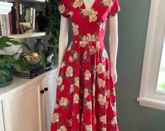 Gorgeous 80s Carol Anderson Midi Red Tea Length Dress Pockets Floral 100% Cotton Cottagecore fits like a 4