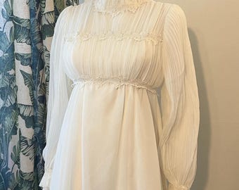 Vestido de novia vintage de los años 60 y 70 de Emma Domb California Bridal Dress, vestido de novia de gasa con cintura imperio de Union Label, maxi vestido de encaje de estilo victoriano, ILGWU