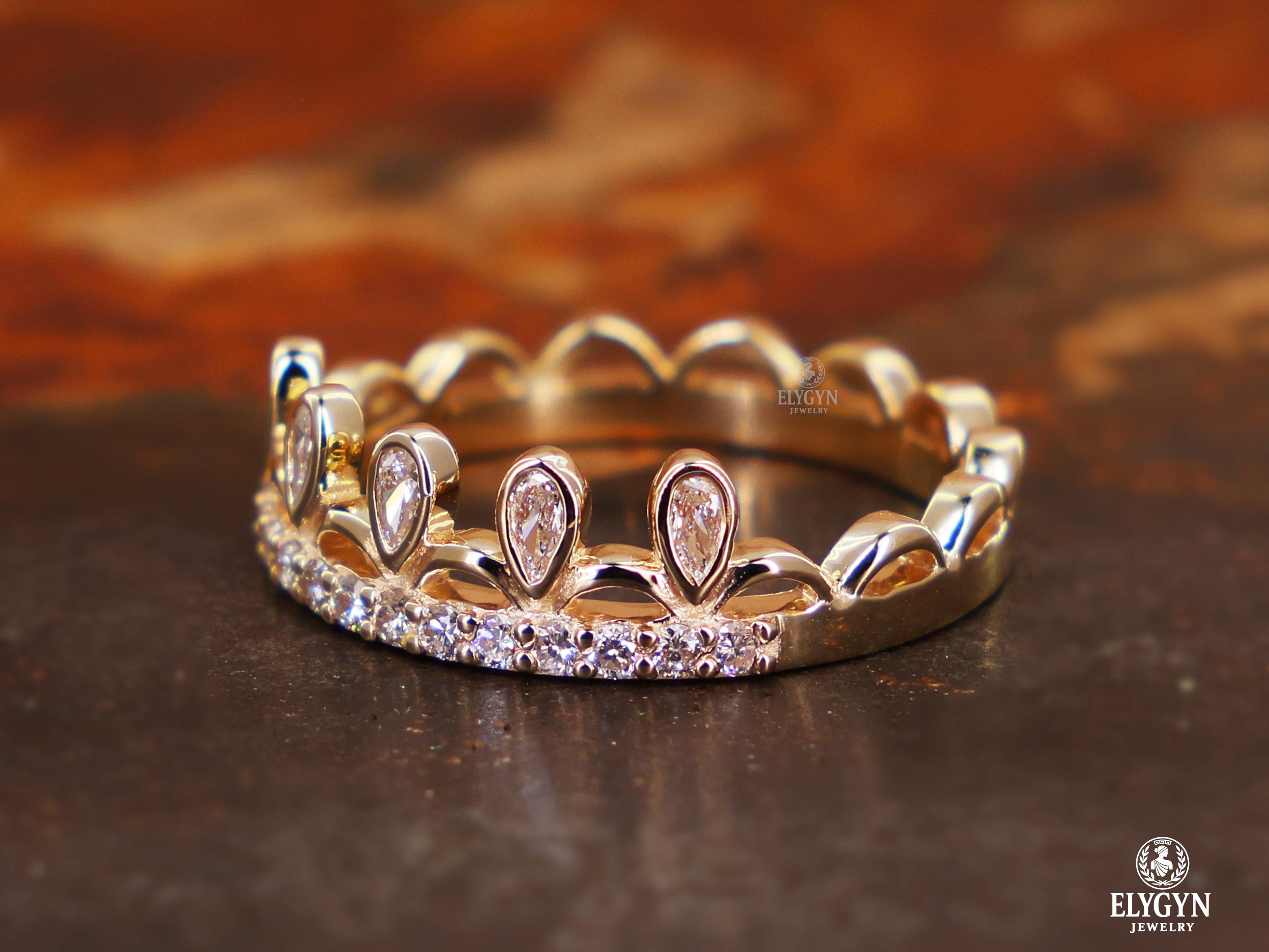 Lab Diamond Tiara Wedding Band | Solid Gold Crown Wedding Ring - Etsy Lab Diamond Tiara Wedding Band | Solid Gold Crown Wedding Ring - Etsy