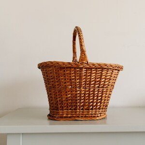 Vintage Wicker French Basket, Woven Rattan Gift Baskets, Farmhouse Harvest Storage image 2