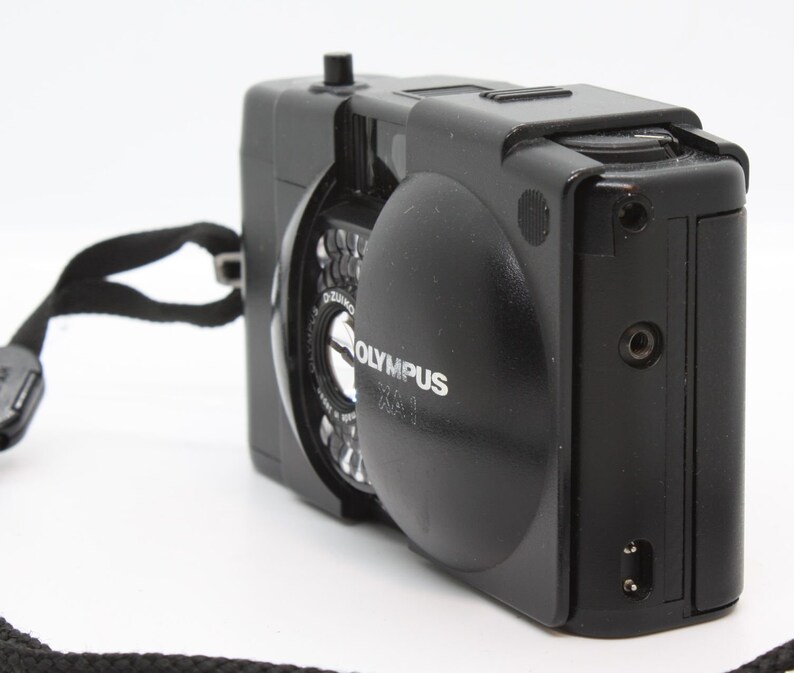 Olympus XA1 35mm Compact Film Camera image 4