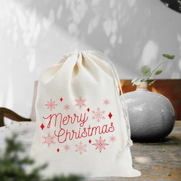 Merry Christmas Cotton Canvas bags / Personalized Christmas Favor Bags / Holiday Gift Bags / Merry Christmas / Candy and Holiday Treat Bag