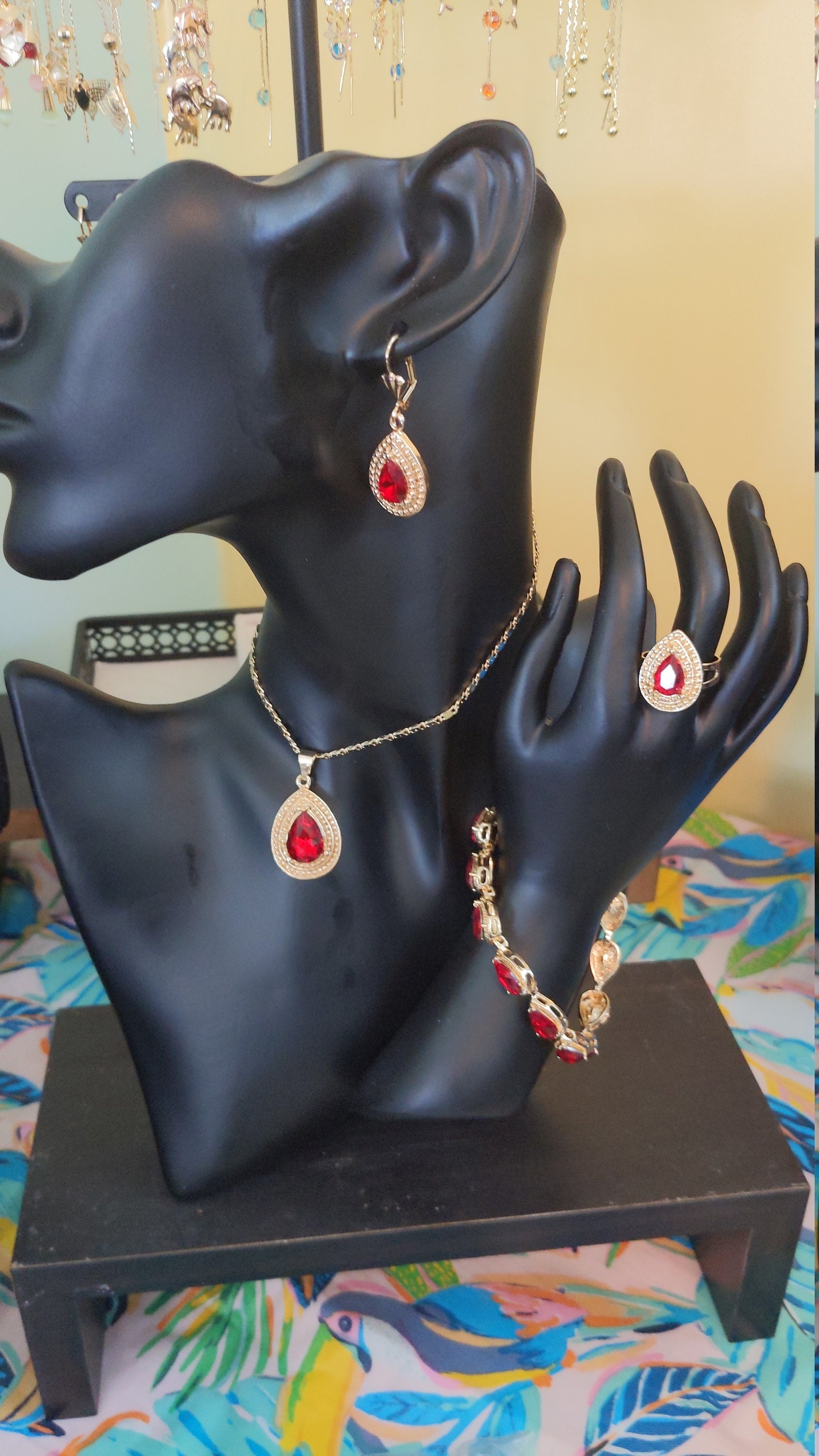 Laminated gold jewelry Etsy México