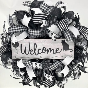 Cat Welcome Wreath, Cat Wreath, Cat Door Wreath, Pet Wreath, Everyday Wreath, Front Door Wreath, Front Door Cat Wreath, Paw Print Wreath