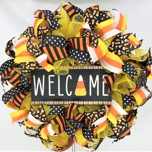 Welcome Candy Corn Wreath, Front Door Candy Corn Wreath, Halloween Candy Corn Wreath, Halloween Welcome Wreath, Welcome Halloween Wreath,
