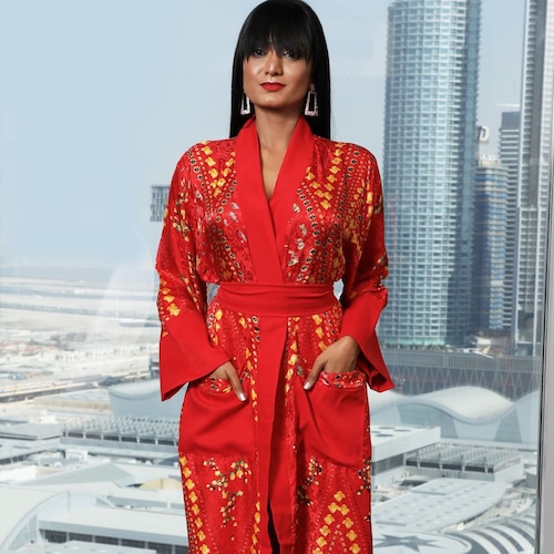red dressing gown silk Long Red Kimono Robe Maxi Satin Bridal Robes for Women Floor Length Dressing Gown Long Bridesmaid Robe Sexy Gift for Wife