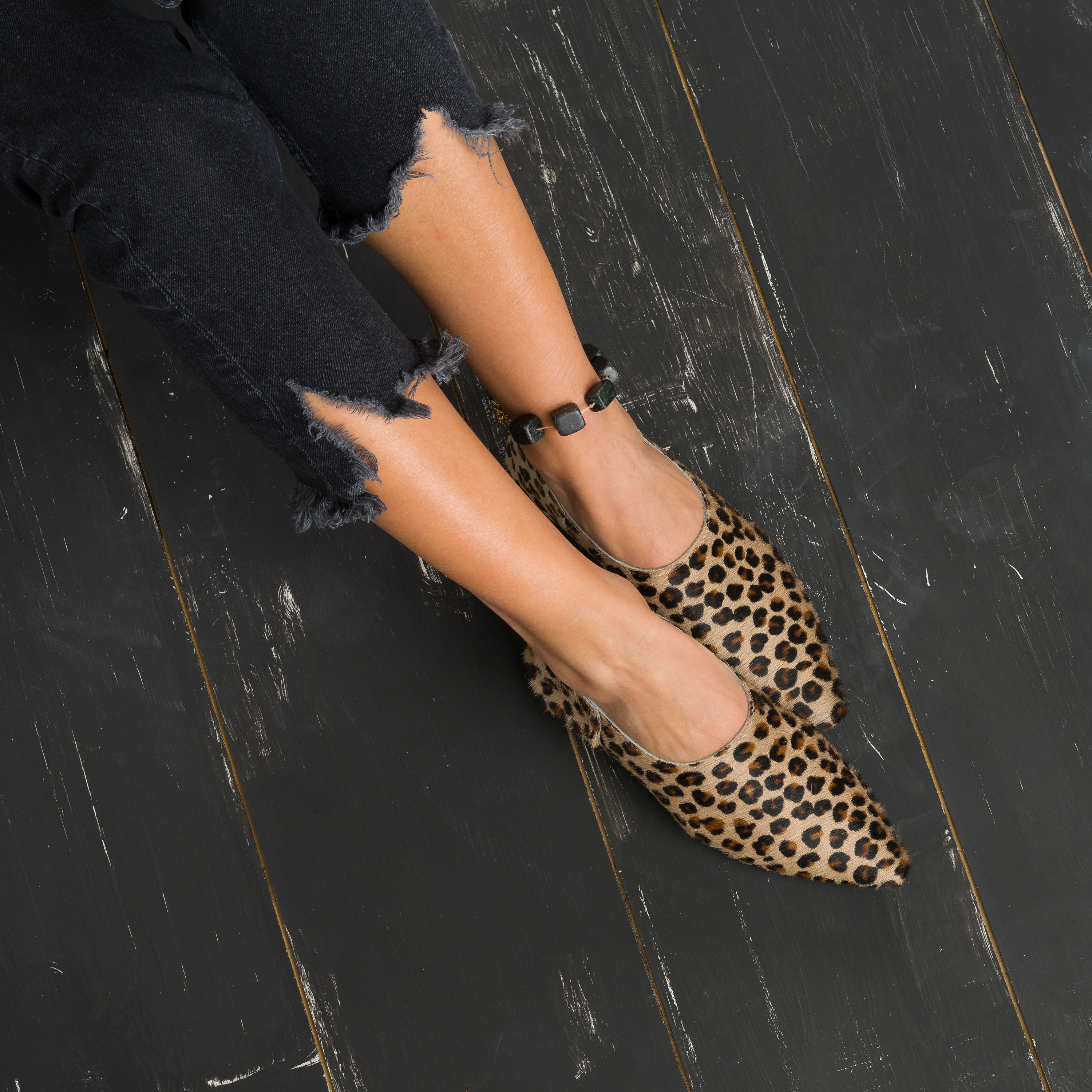 Hello sole mate store leopard flats