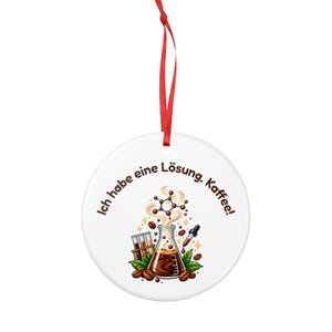 Colgante de regalo para químicos con diseño de café, "Tengo una solución", colgante decorativo plano de cerámica, regalo para técnico de laboratorio, profesor de química o colega. imagen 3