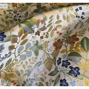 Floral Jacquard Gobelin Fabric – Vintage Style Upholstery Fabric