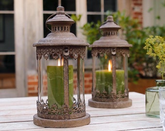 Round Metal Lantern With Scrolled Edge