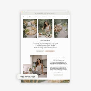 Peut inclure: Maquette de site web sur un écran d'ordinateur portable avec le texte "Je crée des recettes saines et j'aide les familles à préparer des repas nourrissants qu'elles adorent." Le site web présente des images de nourriture et une personne en train de cuisiner.