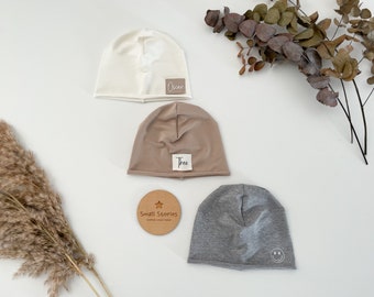 Einlagige personalisierte Beanie aus Sommersweat, Mütze Babies Kinder, einfache Beanie, used Look, Rollsaum, Naturtöne