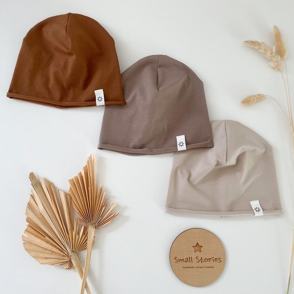 Single-layer beanie, summer hat for babies and children, single-layer cotton jersey, rolled hem, label with sun, light beige/taupe/caramel