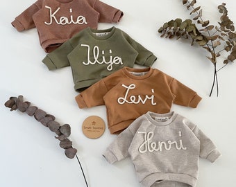 Oversized Sweater | Statement Sweater | Geburtstag Pullover | Kordel Schriftzug | Name Zahl | Personalisiertes Geschenk | Baby Kleinkind