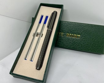 An amazing set of a premium stainless steel ballpoint pen in a deluxe case