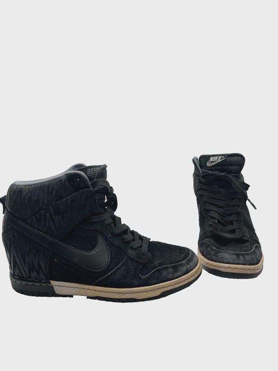 nike shoe women's nike sky high dunks