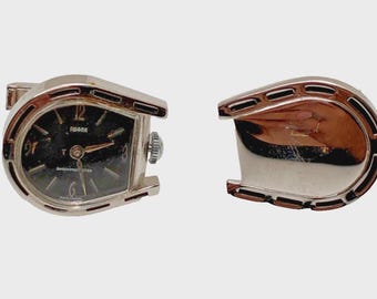 Swank Horseshoe Clock Cufflinks ( NEEDS BATTERY)