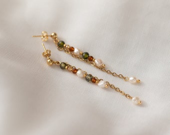 Drop earrings made of delicate freshwater pearls and natural stone beads with gold-plated stainless steel chain | LYRA