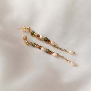 Drop earrings made of delicate freshwater pearls and natural stone beads with gold-plated stainless steel chain LYRA image 1