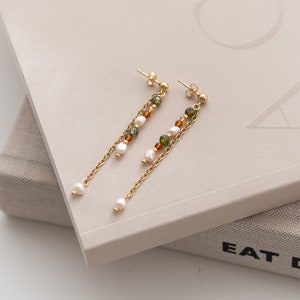 Drop earrings made of delicate freshwater pearls and natural stone beads with gold-plated stainless steel chain LYRA image 4