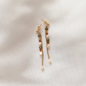 Drop earrings made of delicate freshwater pearls and natural stone beads with gold-plated stainless steel chain LYRA image 3